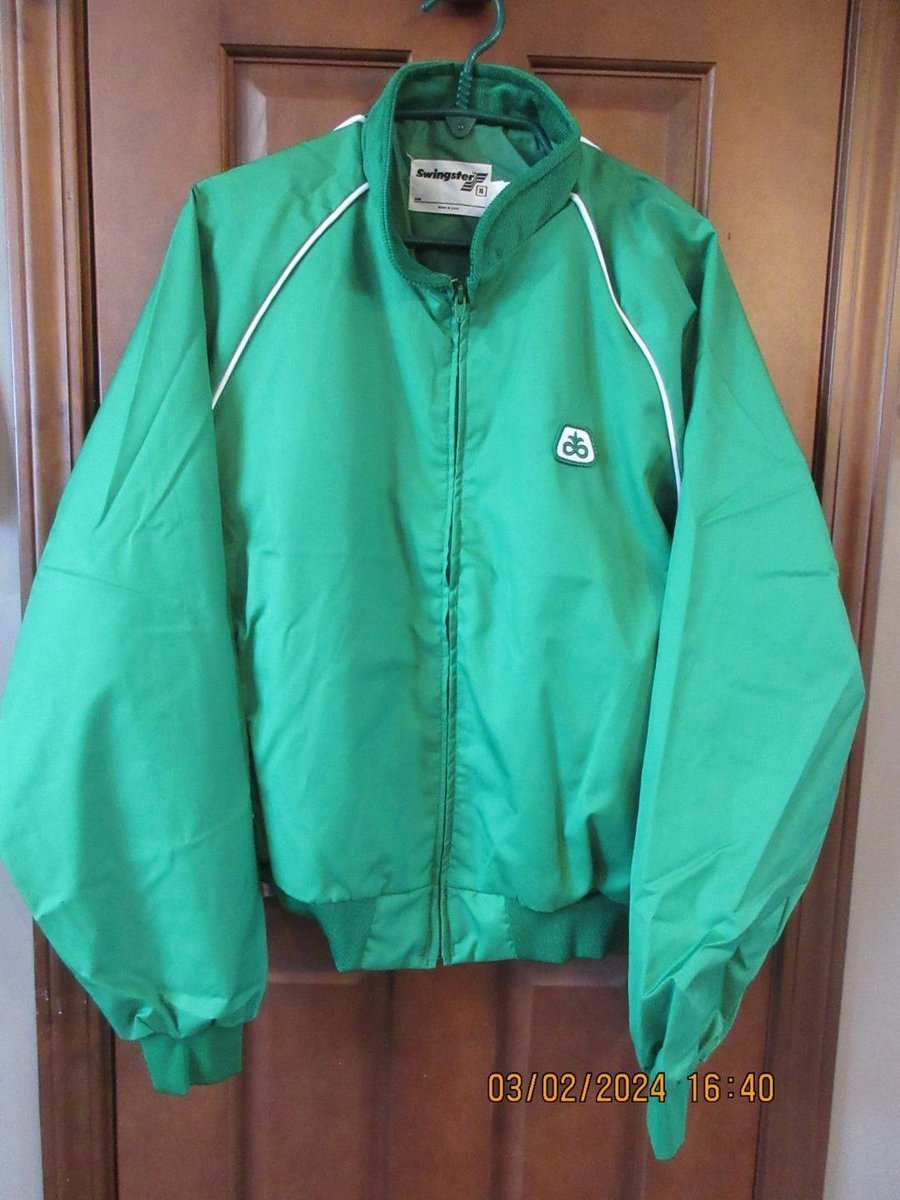 Vintage PIONEER SEEDS Swingster Mens Green Bomber Jacket Size XL Corduroy Trim ebay.com/itm/2354570874… #eBay via @eBay #PioneerSeeds #Pioneer #Vintage #Farming #farmer #farmlife #1980s #Agtwitter #agriculture #spring #Planting #soybeans #corn #alfalfa #wheat #Sorghum #Harvest