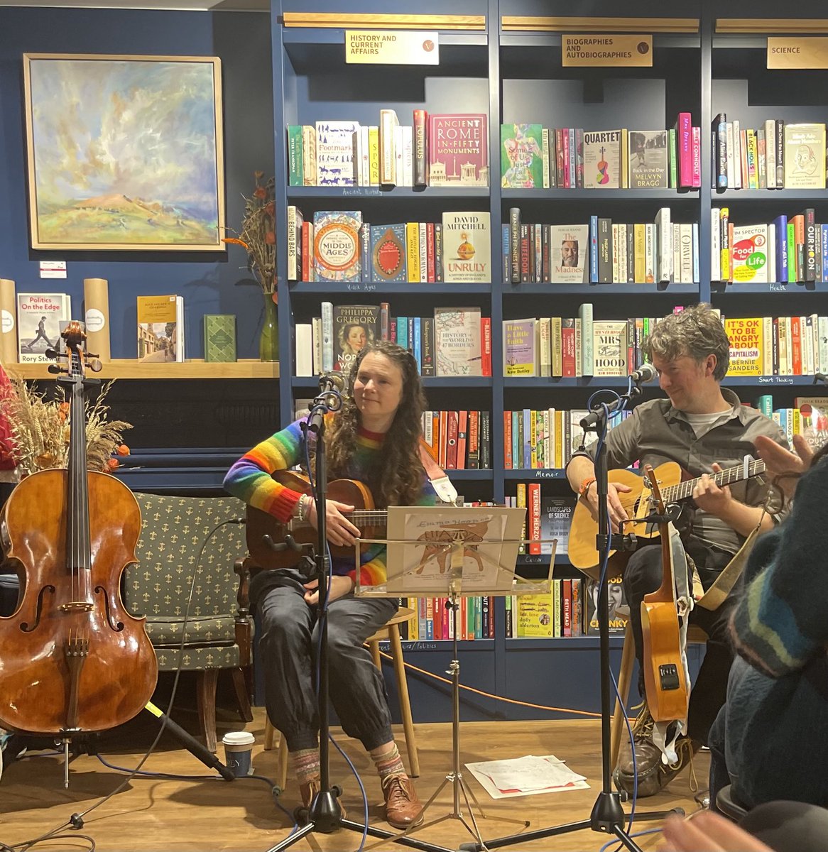 Thank you so much ⁦@TheBookshopBand⁩ and ⁦@VereyBooks⁩ for a lovely evening last night. Great music and story telling in a perfect venue. ❤️👏👏