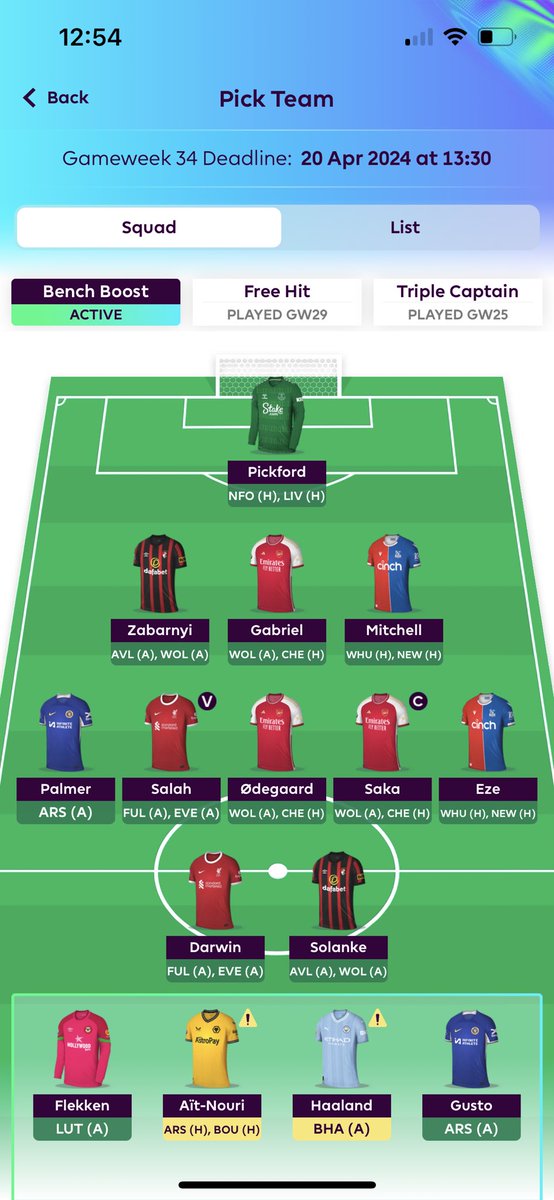 Josh_franklin14's tweet photo. 34 Big week! Mitchell and Eze in, Bench boost active and Saka C. A lot could go wrong! #FPL https://t.co/1WCNnLfMh5