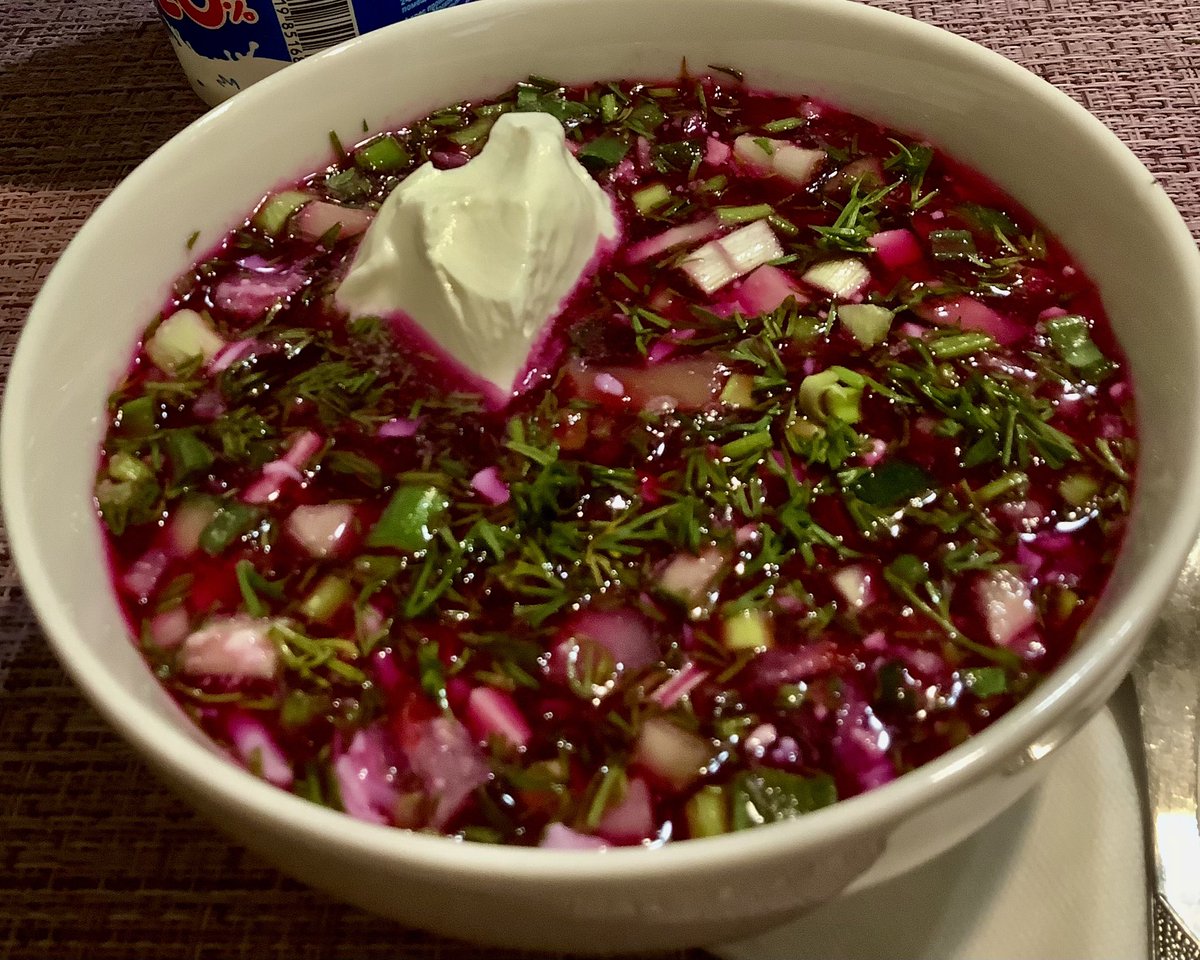 aijjtot's tweet photo. Самая правильная окрошка на свекольном квасе! 😜
Так вкусно! 😋 https://t.co/zcOVzRicqB