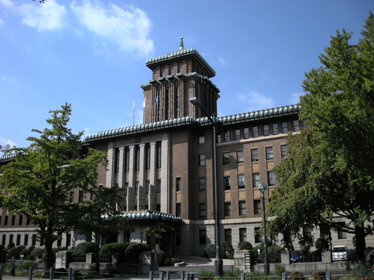 garaguda's tweet photo. 【国指定重要文化財『神奈川県庁本庁舎(キングの塔)』５年ぶりの一般公開】
国の重要文化財に指定されてから初めての公開で、本庁舎内の知事室、旧貴賓室や議場などをご覧いただけます。

5月3日(金・祝)10時~15時30分
入場無料、予約不要
https://t.co/89uVbJAqEV https://t.co/smQksptwKX