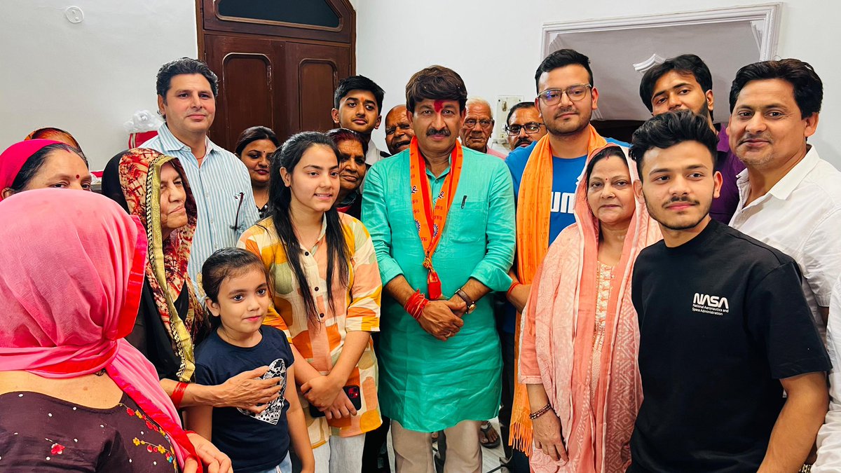 ManojTiwariMP tweet picture