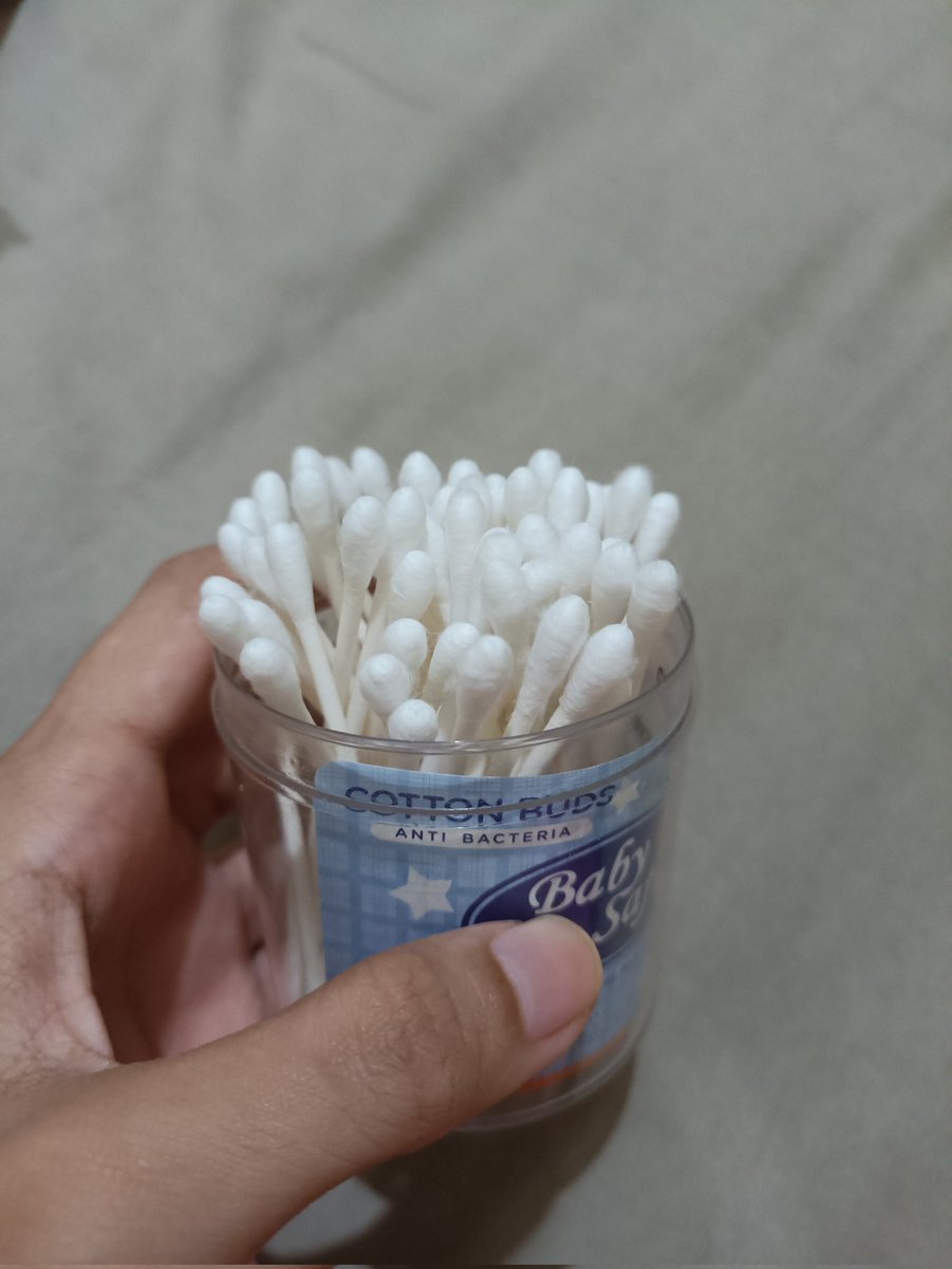 urbeztieee's tweet photo. Aku abis upgrade barang kecil yg kadang tuh dicari pas lg butuh aja😀

From this                       To this https://t.co/ggL2vjRN5M