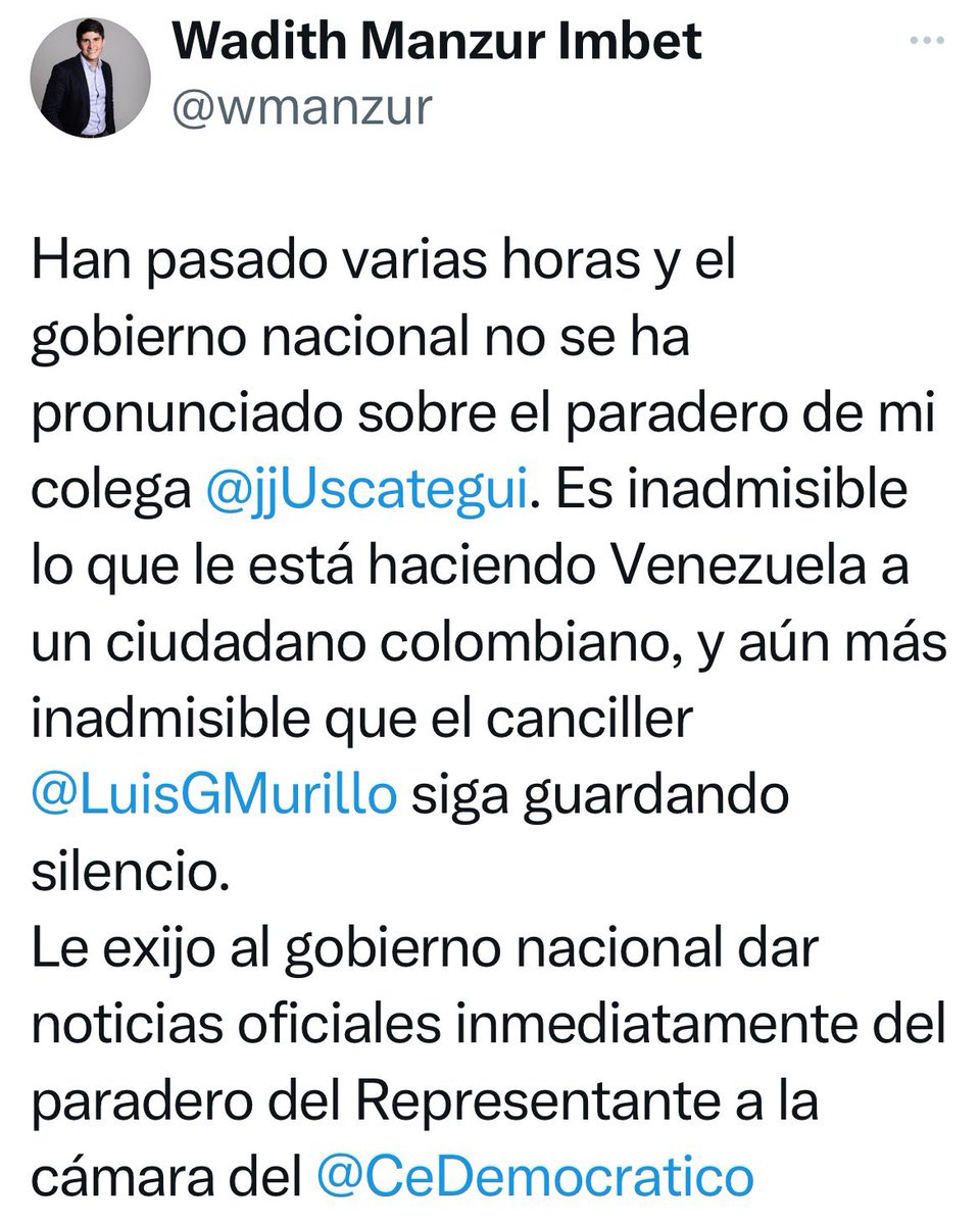 CristyRinconHar's tweet photo. @wmanzur @jjUscategui @LuisGMurillo LITERAL PRIMERO Q FUE HACER ESE LOCO A VENEZUELA SABIENDO LA MIERDA Q HABLA DEL PRESIDENTE @NicolasMaduro SEGUNDO UD NO SABE LEER NTRO PRESIDENTE @petrogustavo A TRAVÉS D SU CANCILLER @LuisGMurillo EL EMBAJADOR Y LA CÓNSUL EN CARACAS ESTÁN AL FRENTE DE LA SITUACIÓN NO #DESINFORME https://t.co/x8VQurkd4I