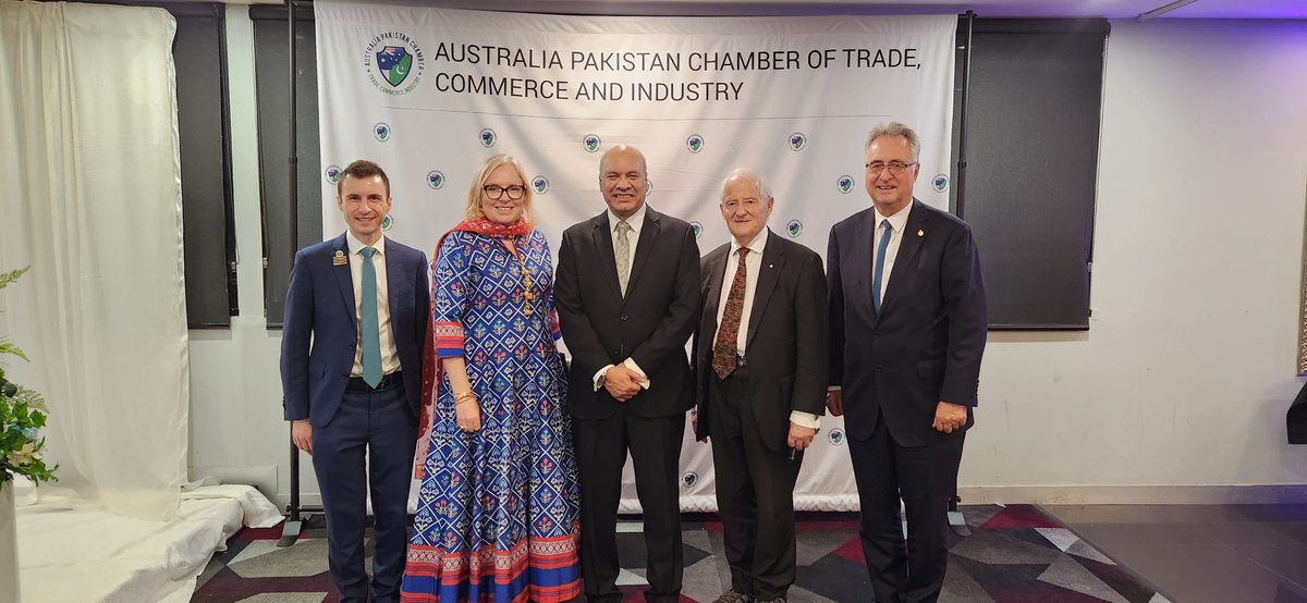 Zhchaudhri's tweet photo. Glad to be part of the annual networking event of Australia-Pakistan Chamber of Trade, Commerce and Industry - a useful useful platform to promote trade and investment ties between Pakistan and Australia 🇵🇰🤝🇦🇺 https://t.co/jTN0gtOlDr
