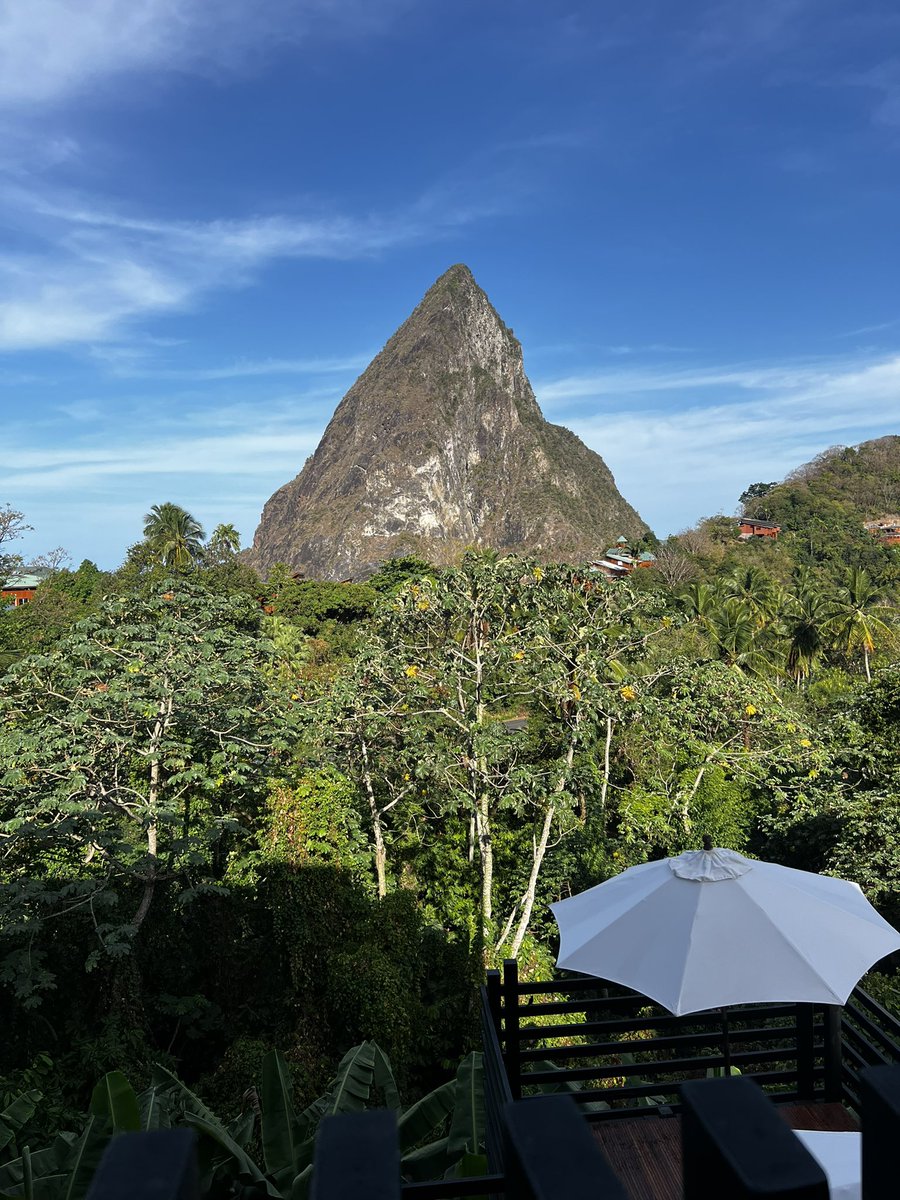 I’d recommend visiting especially for this view but beware, there is no air con! All the rooms are open air and whilst there are fans, it’s very hot in the rooms until late at night. The open air rooms also bring lots of wildlife into the rooms too!