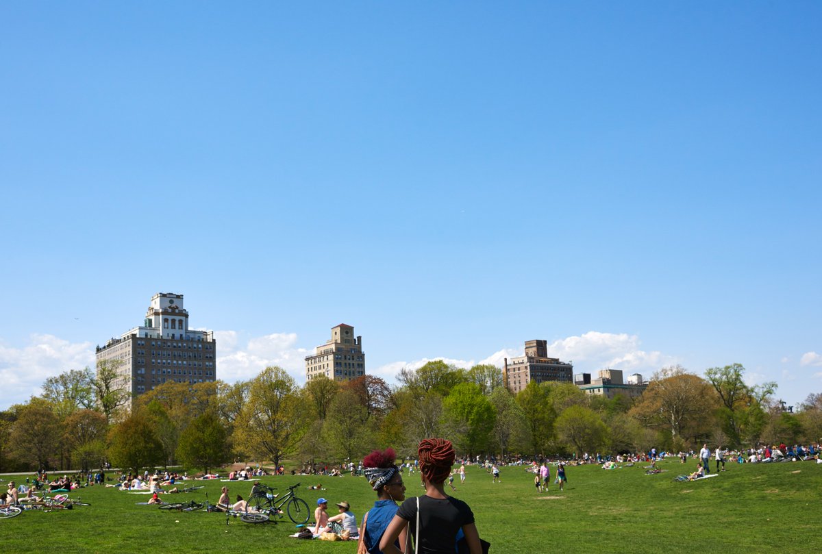Did you know that spending 20 minutes in nature can help reduce stress? The Alliance + the Department of Health have launched a wellness initiative with @NHSBrooklyn with trained community health workers in the park to help support our community: prospectpark.org/wellness