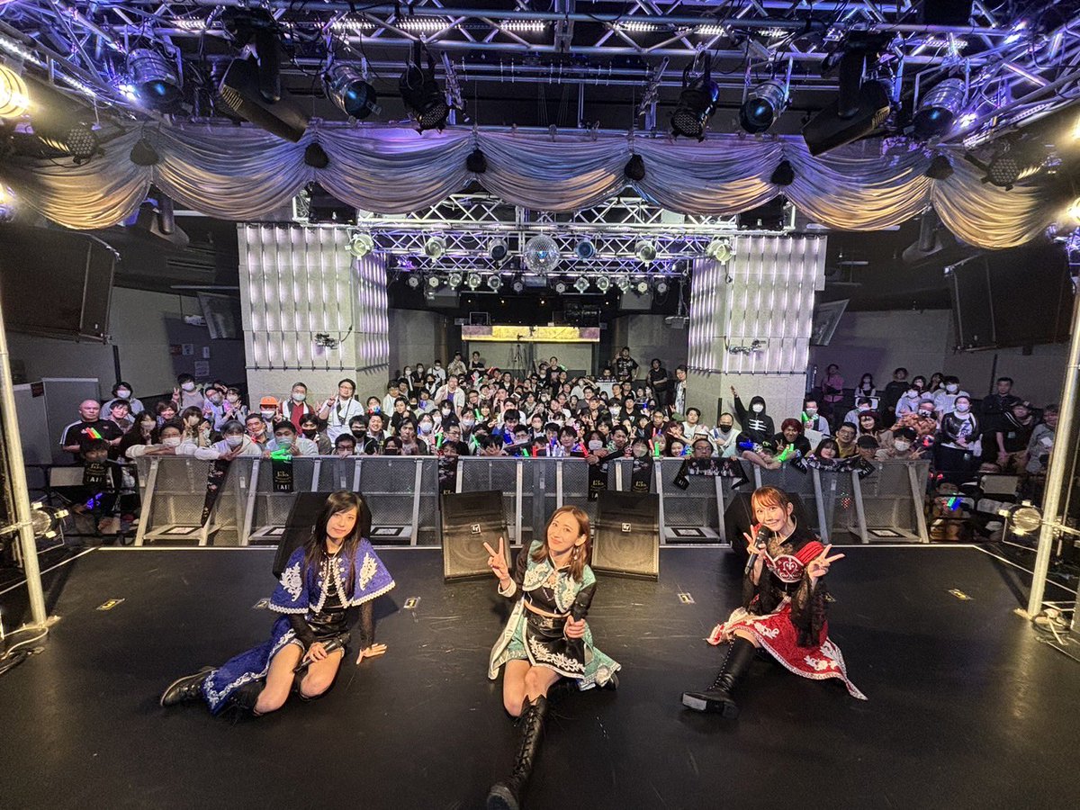 hitomi_isaka's tweet photo. 13周年ライブ
ありがとうございました✊💚

楽しすぎて喋りすぎました。
ごめんなさい。🤣

これからも仮面ライダーGIRLSを
よろしくお願いします！✨

次回は9月8日！ https://t.co/HkRyJMQVOG