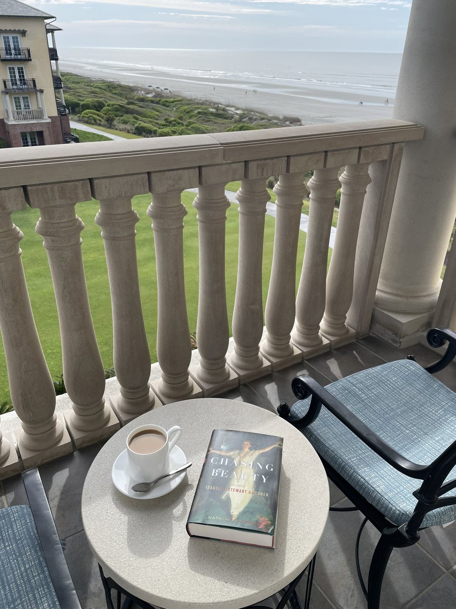 A perfect #morning by the ocean with @natalieanneDY’s luminous new #biography of #IsabellaStewartGardner! #readers #BooksWorthReading #gildedage #womenshistory #seaandsky #vacation #morningcoffee