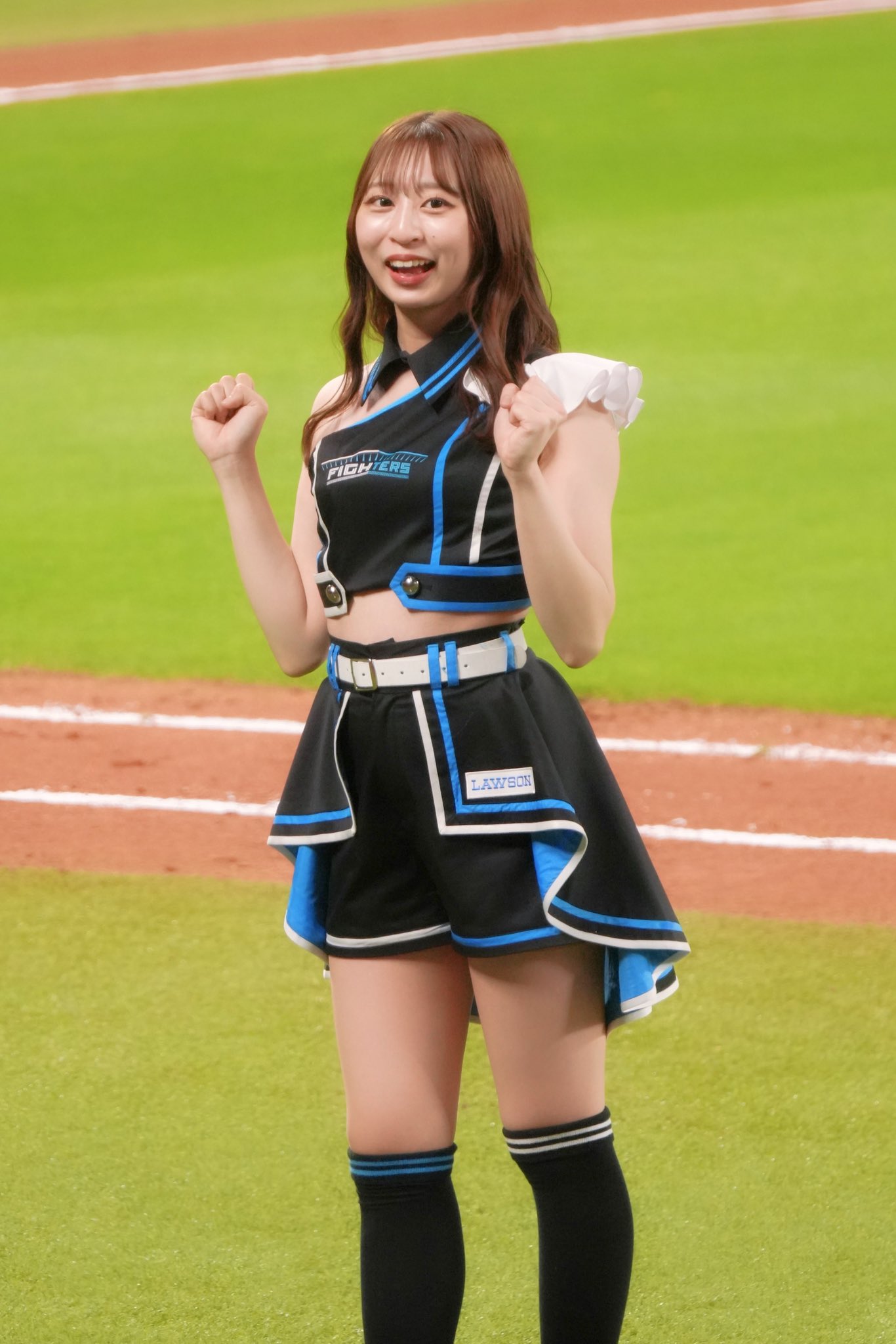 チアリーダーカード2024 ファイターズガール 原藤由衣 - メルカリ
