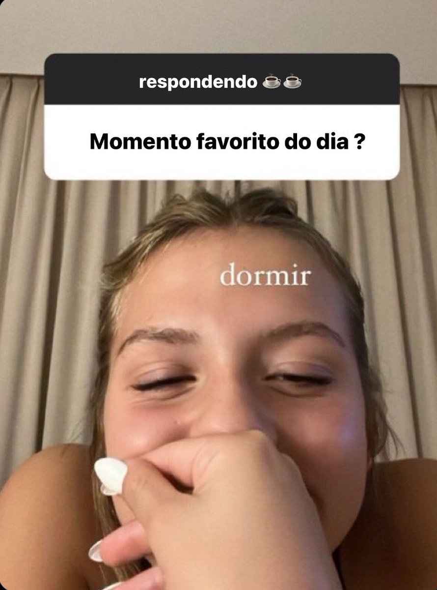 Cretinaareal's tweet photo. me identifico com ela https://t.co/GHyGNbF65b