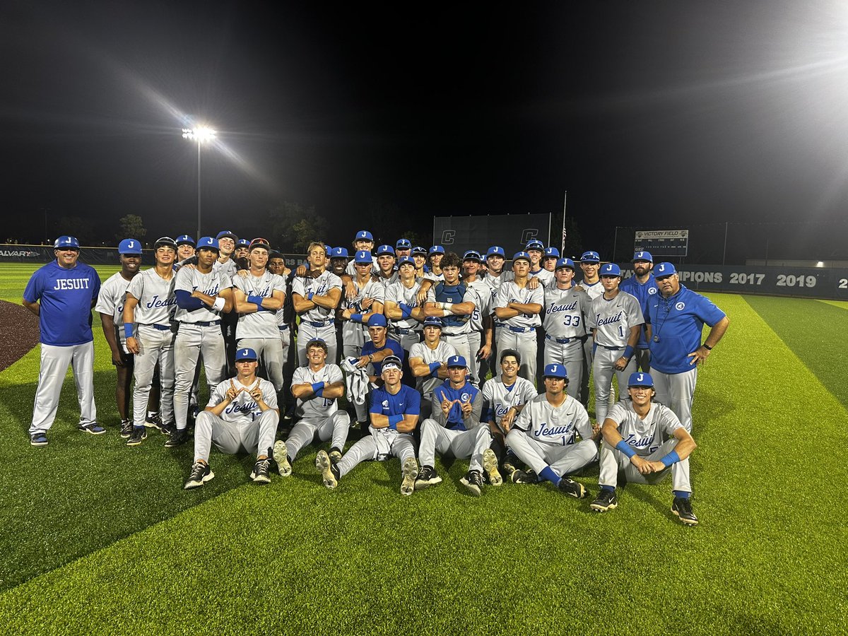 Jesuit Baseball tweet media