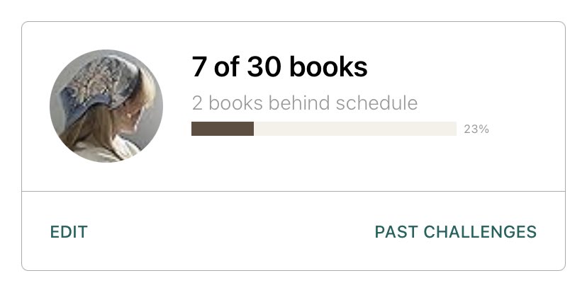 camdenthorns's tweet photo. i was 1 book behind until yesterday but it’s ok i can still do it https://t.co/8XIxggDI2e