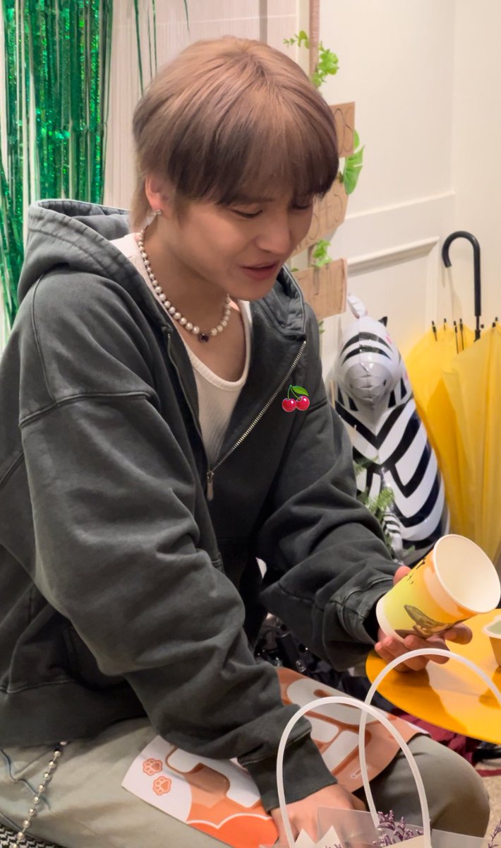 miaoxmoment's tweet photo. 240420 김지원 생일 카페 💗

카페 메뉴들도 다 맛있었고 지원이도 함께라
더 즐거운 생일 카페였습니다 🍰💗
수고하셨어요 🥺 지원아 생일 너무 축하해 🎶

#노매드 #원 #NOMAD #ONE
#Gym지원day #HappyONEday https://t.co/G59s1cNqB3