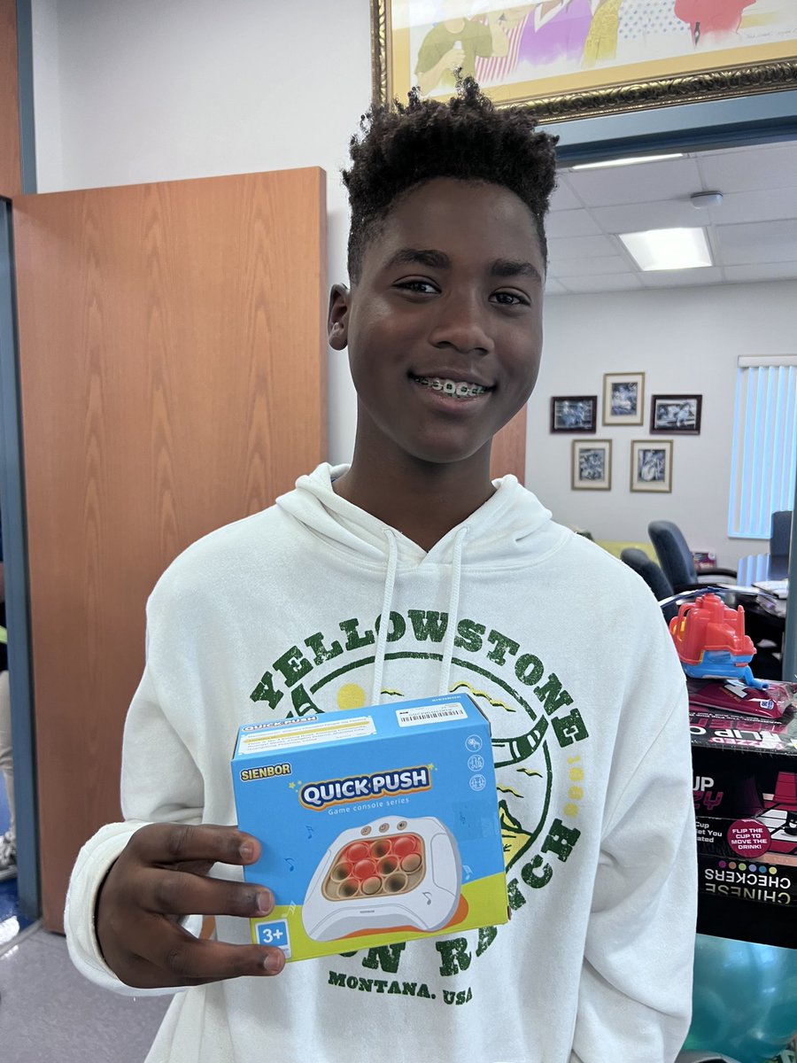 PrincipalGadson's tweet photo. Thank you to my community of supporters that helped stock my prize cart for these @iReady 100% club winners. Excitement was in the air! #LessonsPassed #Winning https://t.co/d3Ci2AhKQ1