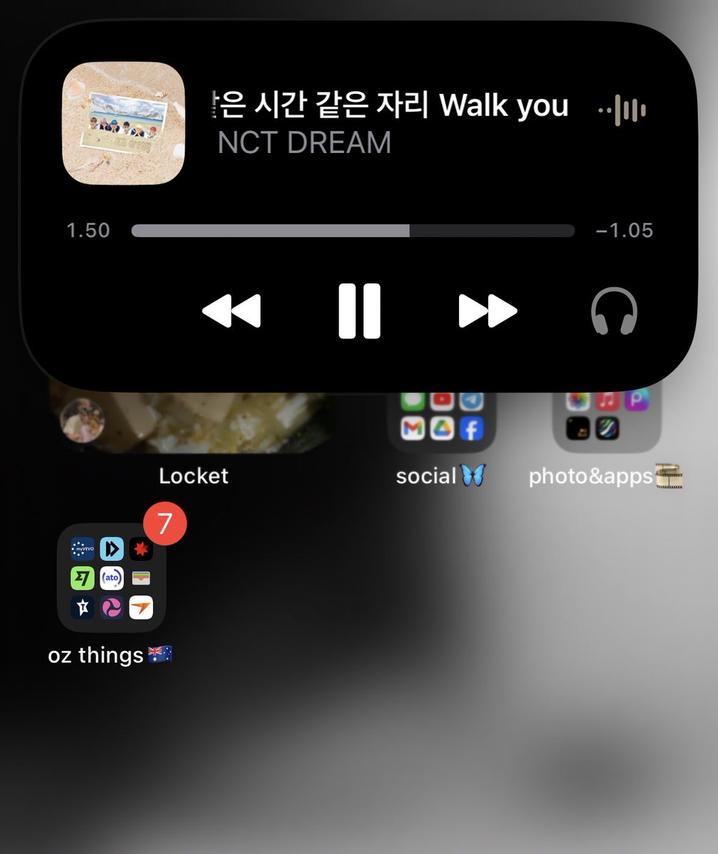 geknanaa's tweet photo. minggir kalian semua aku lagi kangen jadi geknana yg kerja kantoran lalu cari cuti buat nnton konser nct😭😭😭😭😭😭😭😭😭😭😭😭😭😭😭😭🥲 https://t.co/fkMSg2tK5S