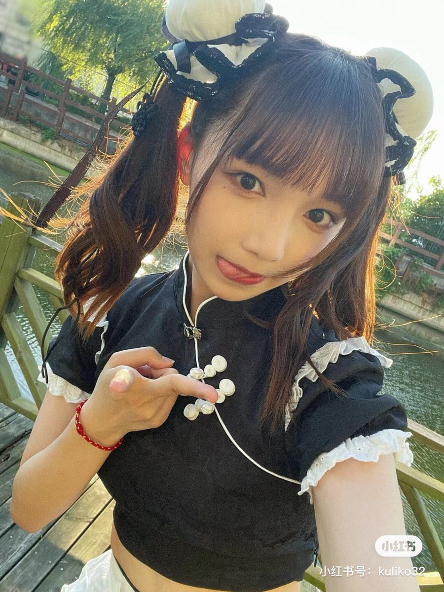 shenying_fans's tweet photo. AKB48 Team SH 沈莹（Shen Ying）

旗袍中華娘

#AKB48TeamSH #沈莹 #ShenYing https://t.co/JhaENGagvU