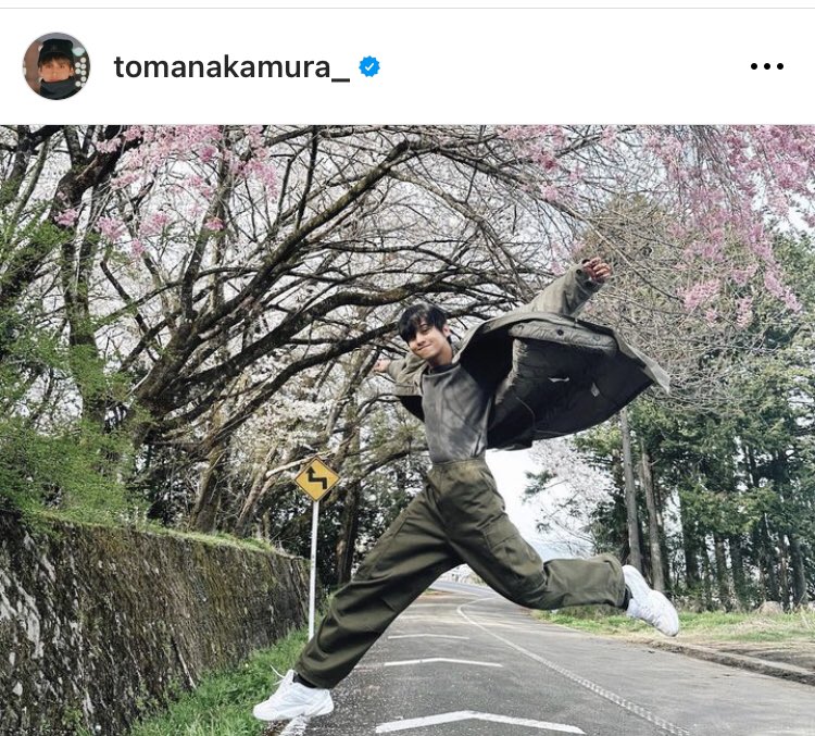 LemonS214's tweet photo. 伝説のフォトプロップス https://t.co/ez4x5Kgy85
