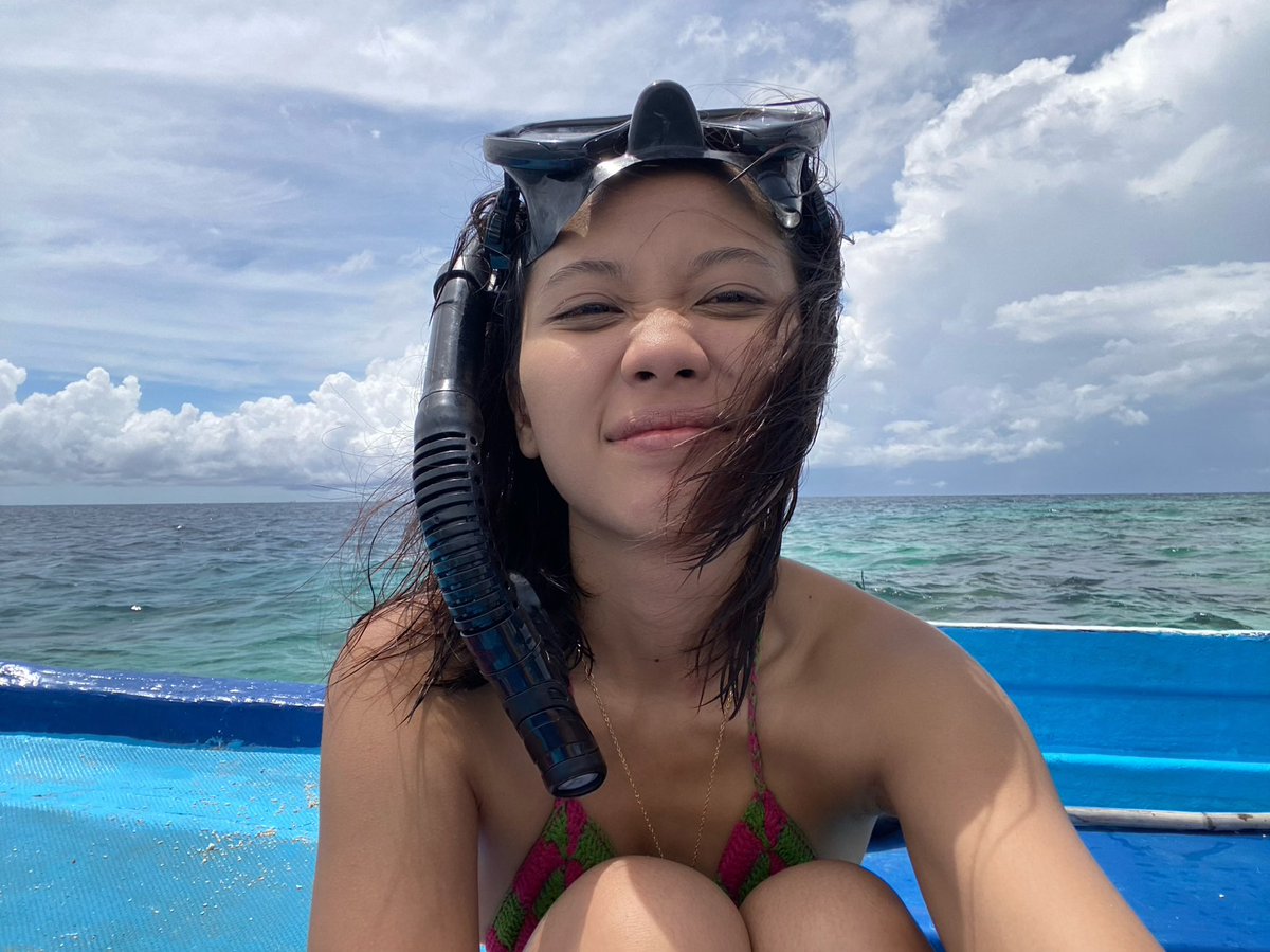 aldapstsr's tweet image. Ngomong2 soal hal2 yg buat kalian happy tuh kalian suka ngapain? 
kalo aku suka ngoleksi junji ito, main di pantai, koleksi teh dan pacaran 😋🤭