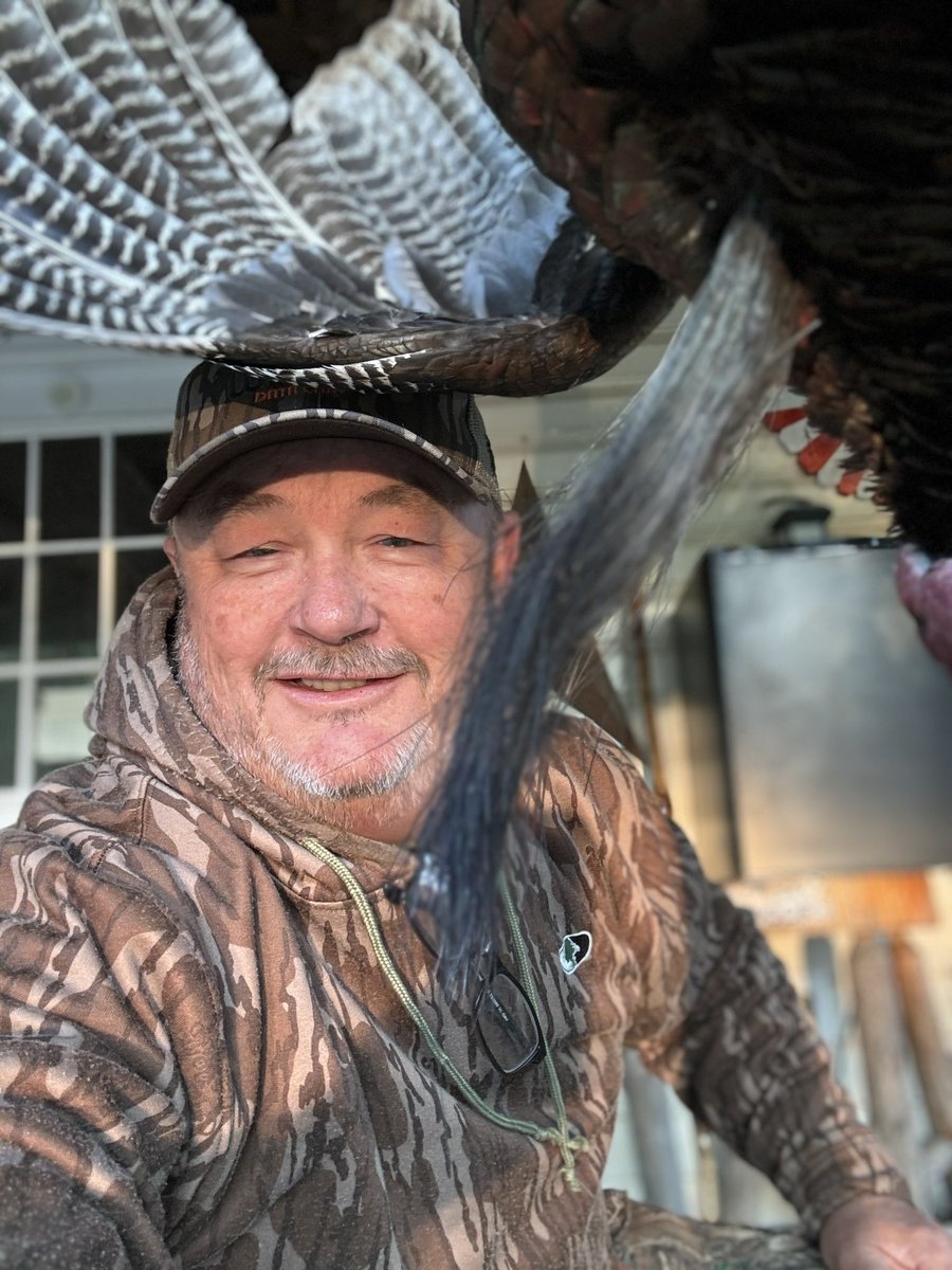 Americanrootso1's tweet photo. Missouri Turkey season has been pretty good to us this week.
@wiseeyetech @Legacyfarmlandspecialistsllc #fueledbyhornady #Apexammunition #Eagleseedco #Ampedoutdoors @Rivermasters @CRSA @Sliderfishing @americanrootsoutdoorswithalexrutledge https://t.co/d2QzcyypDx