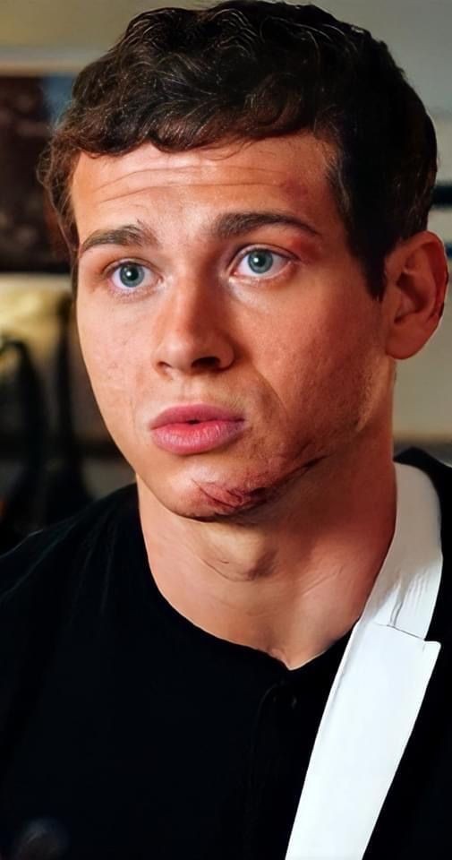 hymbeauxs's tweet photo. fuckin babygirl would like to see him wrecked https://t.co/DNBlFcQVj2