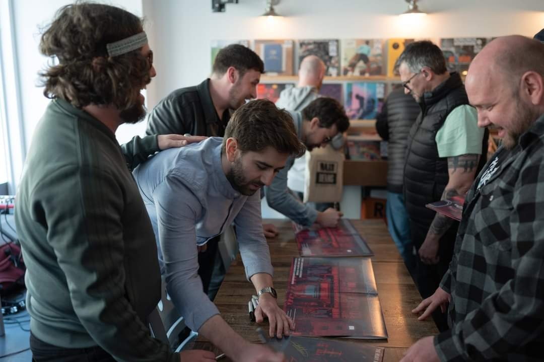 theheavynorth's tweet photo. 2 YEARS AGO we celebrated the release of our debut album #ElectricSoulMachine with 3 in-store performances and album signings on @RSDUK

@waxandbeans, Bury
@CollectSurvive, Waterloo 
@jacrecordstore at Phase One 

📸 @conga1878 https://t.co/mLxfPsgYlw