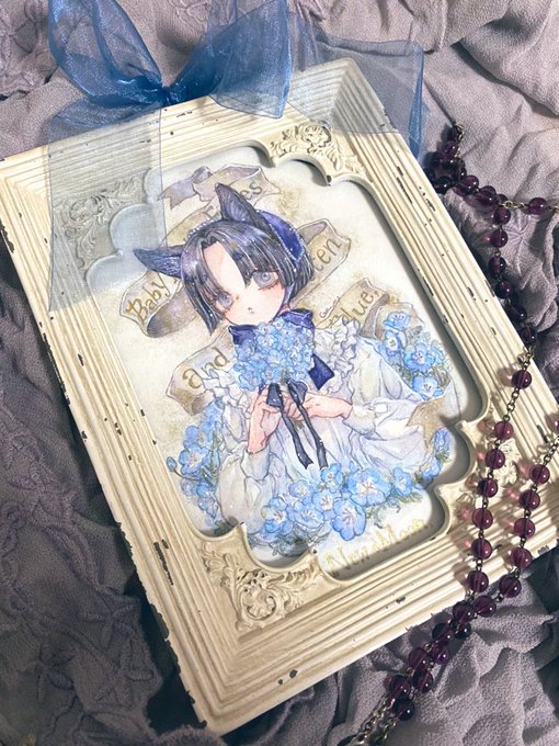 ネモフィラの季節ですねこの絵はBaby Blue eyesとキトゥンブルーを掛けて描いた作品でした