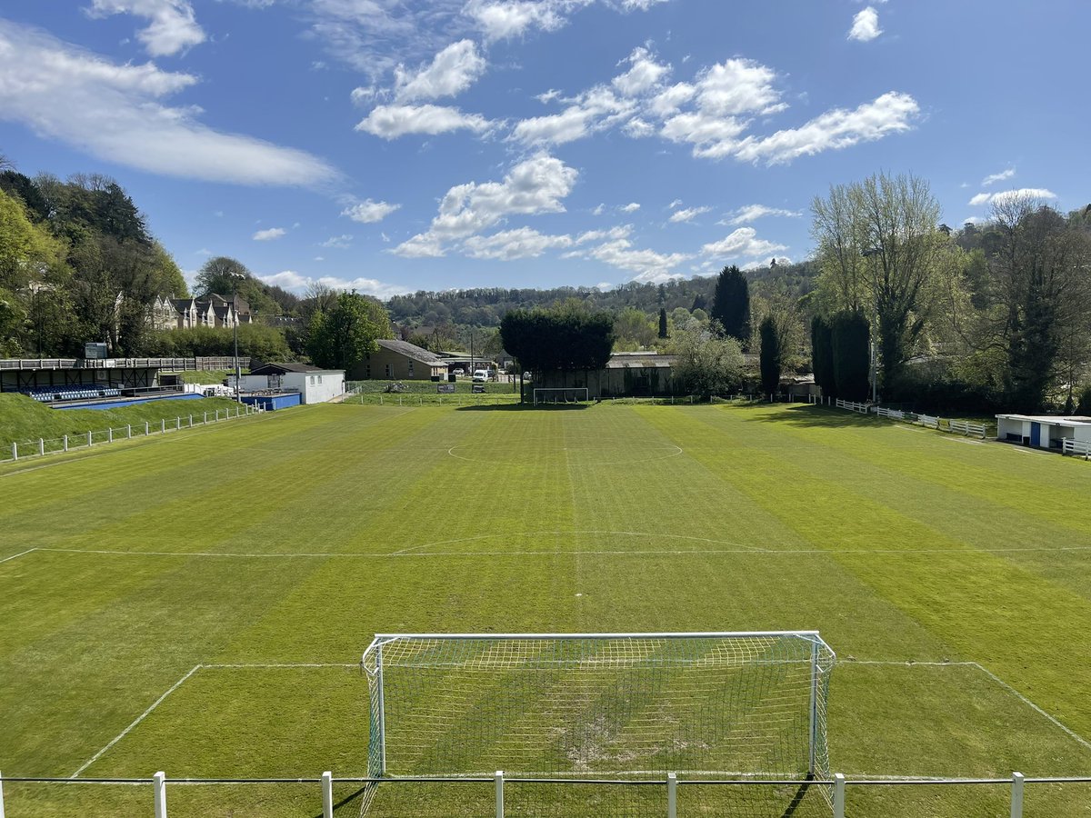 Looking ahead to today’s game, the setting is perfect, come on down and enjoy the sun!