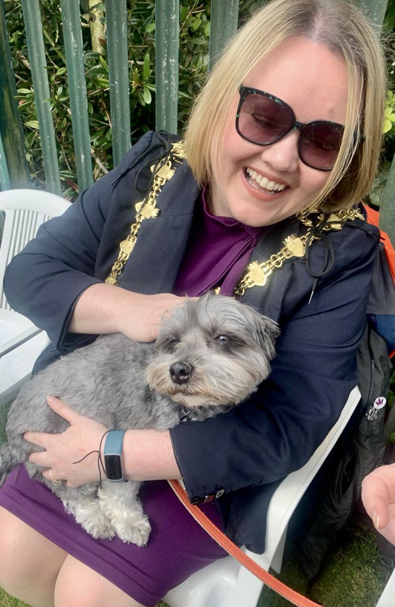 Huge thanks to @burycroquet for hosting their open day supporting @BuryHospice - James & I thoroughly enjoyed our visit & shooting some hoops (and Sia the dog!). They’re open til 4pm at Coronation Park, Radcliffe. All welcome, pop in for tea & cake.