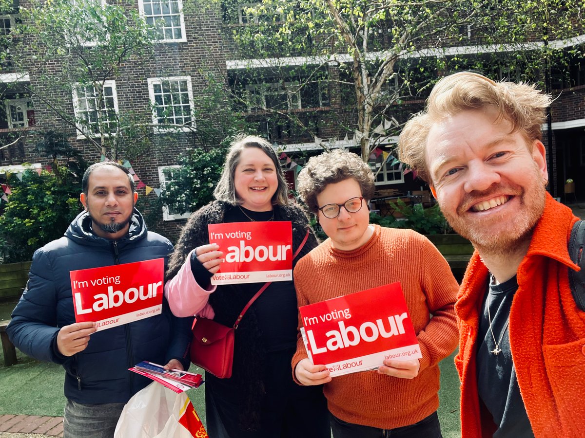 Great to be out campaigning in the north of the ward today. Fantastic response for @UKLabour & @SadiqKhan Don’t forget to #votelabour on the 2nd May.