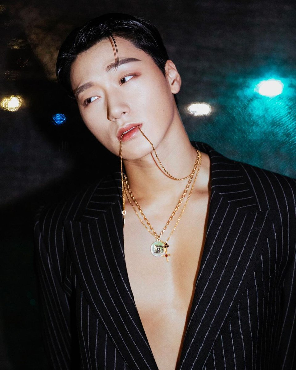csbyeol's tweet photo. i’m so fucking sick of him https://t.co/doV9HupURT