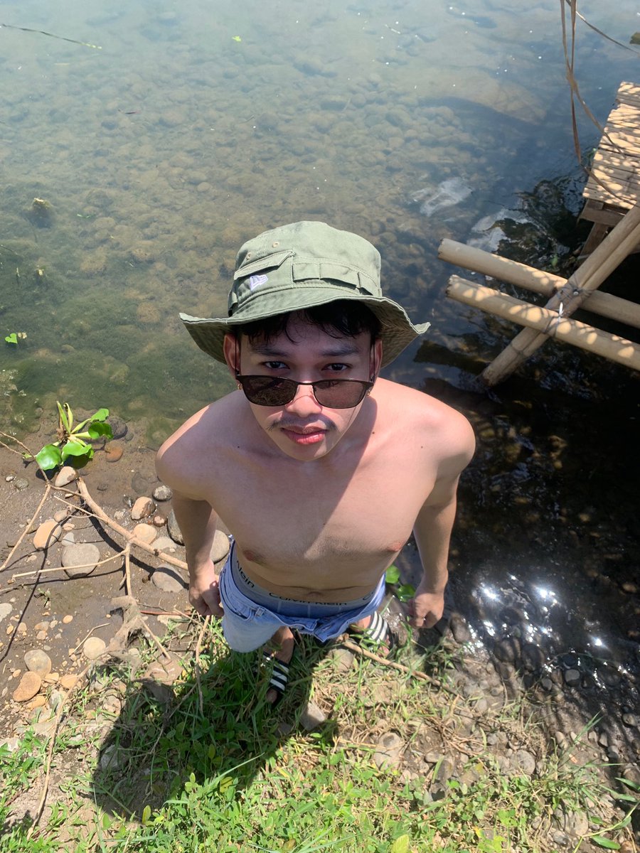 janloxvi's tweet photo. low tides https://t.co/wOyb9gKbj2