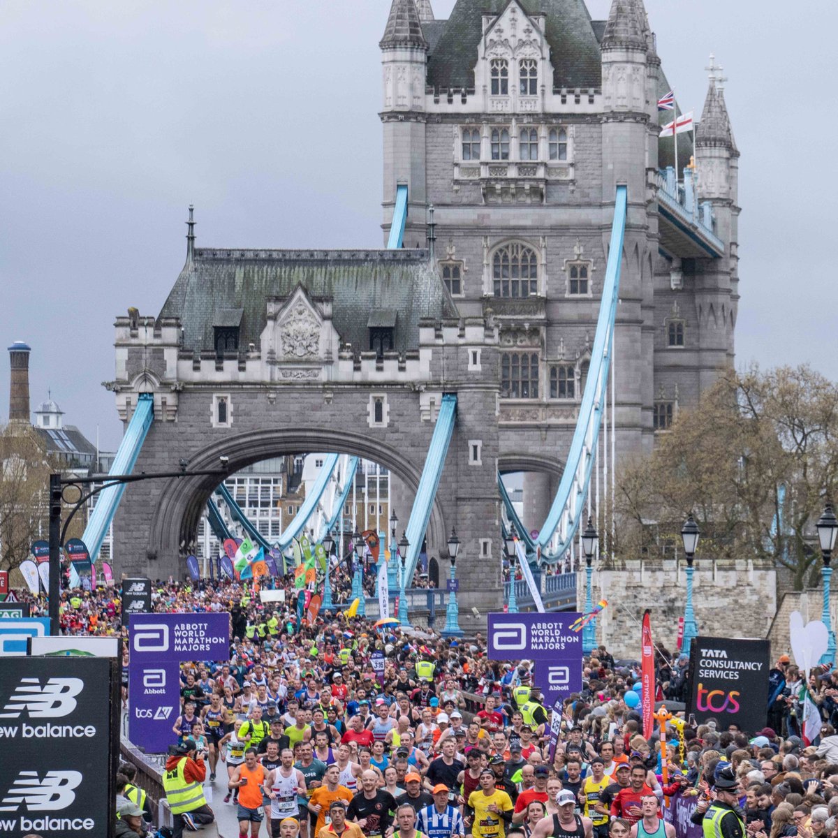 Wishing the best of luck to all our NYRR members and #TeamforKids runners as they take on the London Marathon tomorrow! 🥳