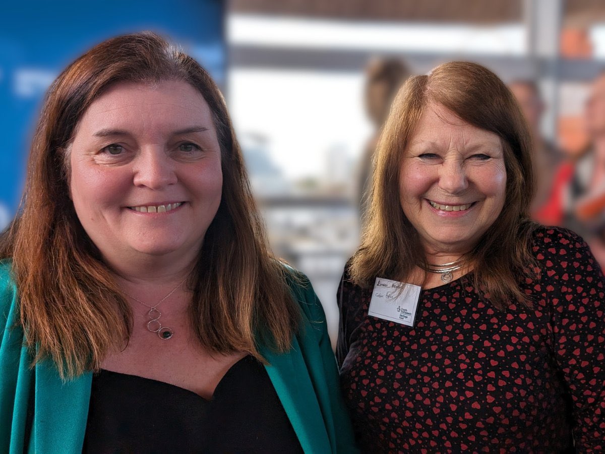 Lovely to catch up with Eirwen Hopkins from Calon Afan CIC #PortTalbot at an event in the Senedd this week to discuss saving our heritage and protecting our environment.