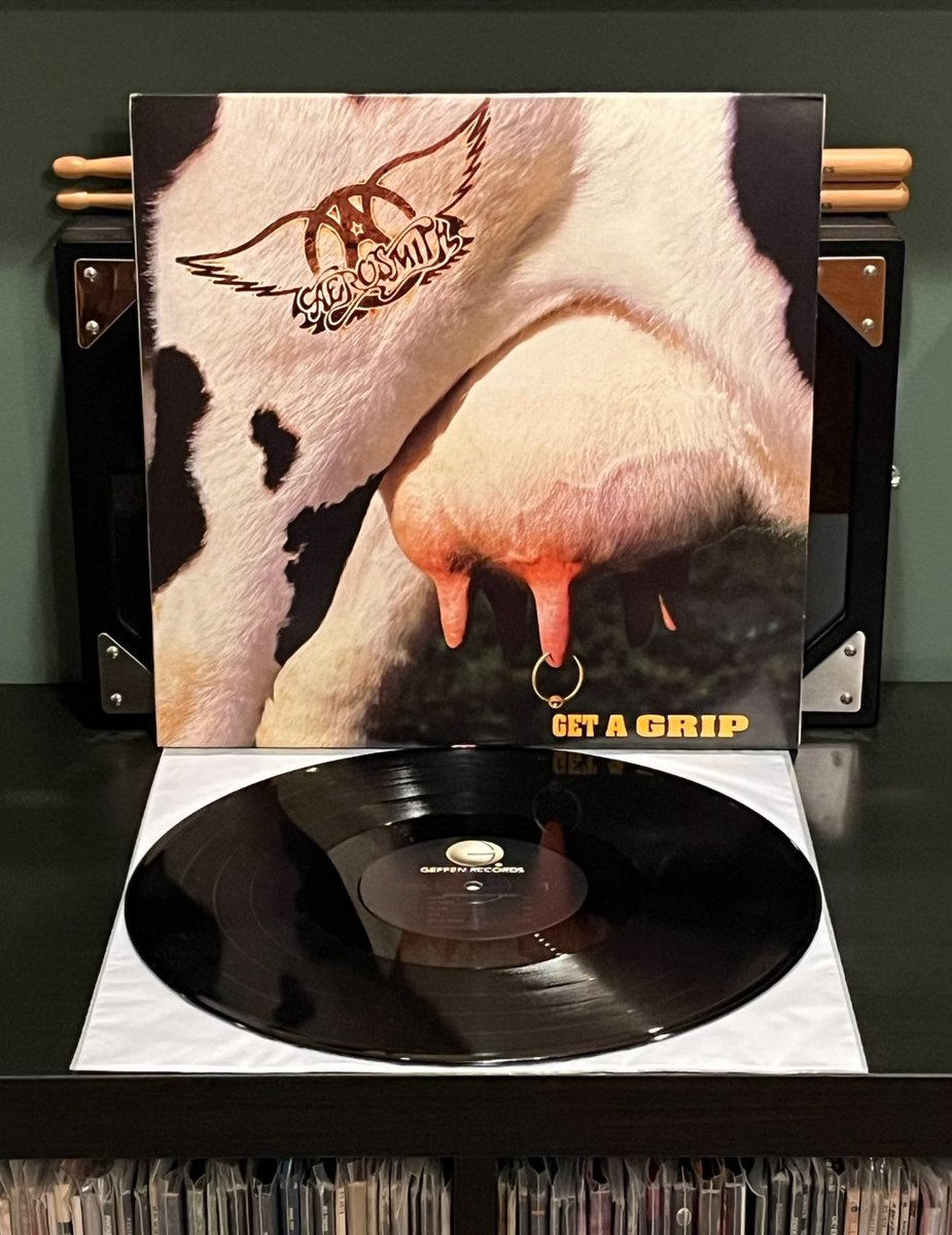 Aerosmith released their 11th studio album “Get A Grip” April 20, 1993. 
#Aerosmith #GetAGrip