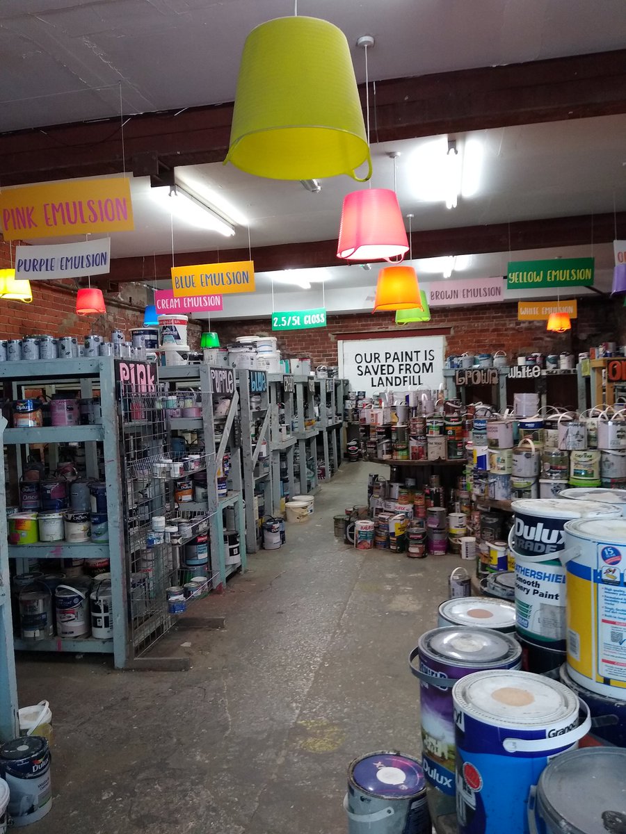 LeedsTours's tweet image. Spring decorating? 
@SeagullsPaint sells loads of different cheap paint. 
You can get colours made up.

City Council pays this social enterprise to take paint from recycling sites. 
Diverts 300-400 tonnes of paint from landfill each year. 
#CreateJobs
#ReduceWaste
#AffordableDIY