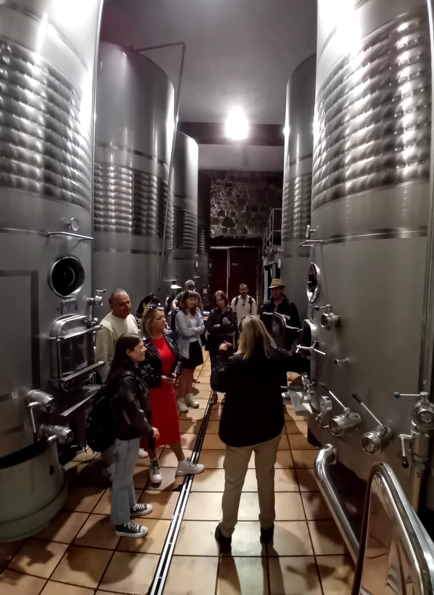 Nuestra promoción #PrimaveraDeEnoturismo se desplaza este fin de semana a la Ribeira Sacra para disfrutar de sus vinos y gran oferta gastronómica.
Recuerda que comienza en mayo!

🔗 xunta.gal/es/notas-de-pr…