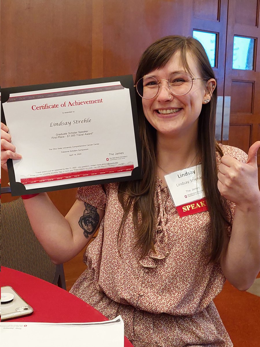 #ProudPI of @lindsaystrehle for accomplishing her goal of giving an oral conference presentation before she graduated. To top it off she won 1st place in the grad scholar category! Look how happy she is y'all! #phdlife @Pelotonia @TheMarieGibbons @OhioStateMed @OhioStateNGP