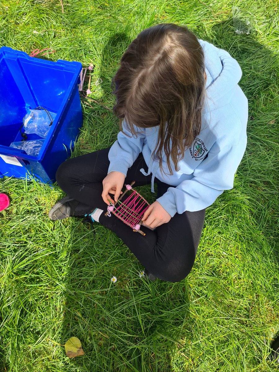 A busy start back for our last term of 2023/2024! Here are our P7/6 pupils enjoying an opportunity for den building and outdoor weaving this week🌳🌿 #metaskills #collaborating #creativity #outdoorlearning