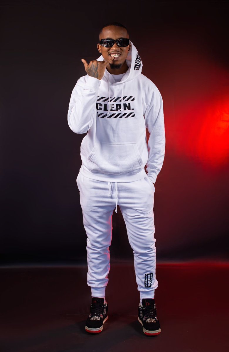 I am pleased to officially announce my collaboration with <a href="/CLEANSKOON/">CLEAN.SKOON</a> 

MAKHEKHE x CLEAN SKOON official  range is now available for purchase. 

Place your orders now at: 

1. <a href="/CLEANSKOON/">CLEAN.SKOON</a> or
2. WhatsApp 079 363 2088 or 
3.  Visit cleanskoon.co.za 

#TshepoMakhekhe