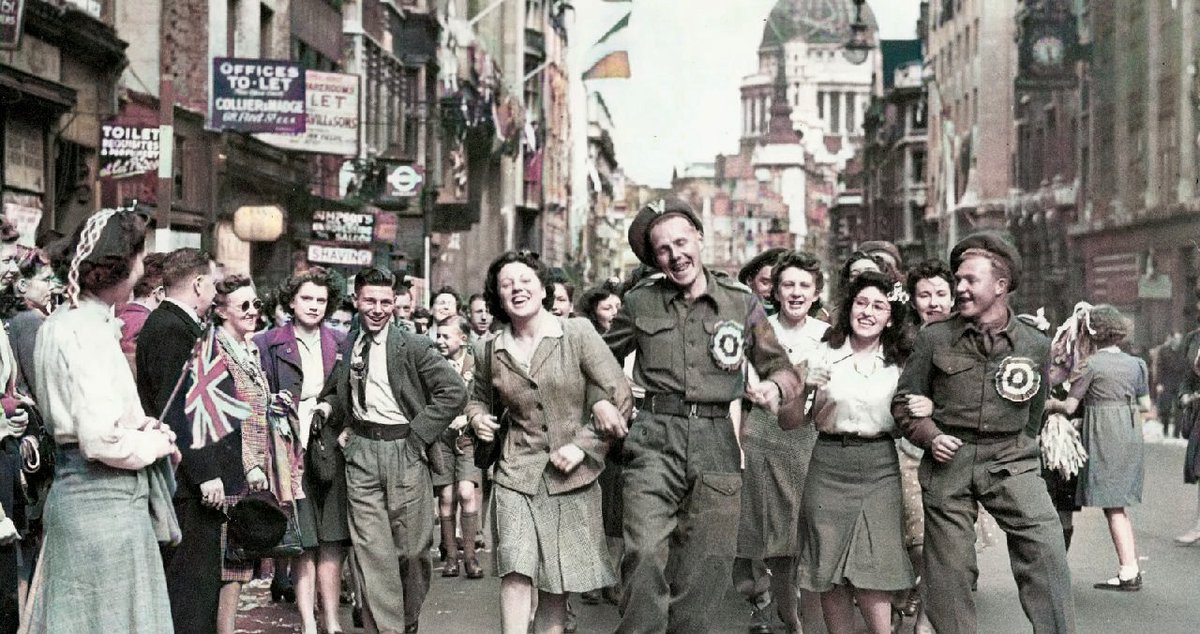 British 🇬🇧 V E Day celebrations, May 1945. The war is over... ...but is it? #Britain #war #Flashback #nostalgia #History