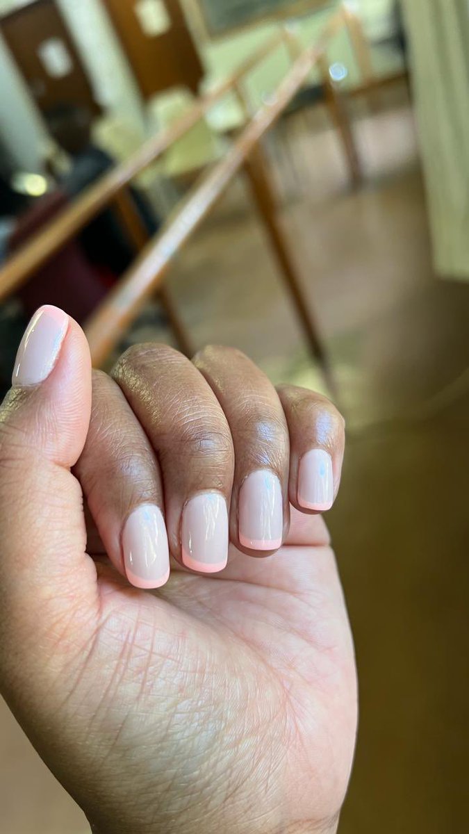 Heavenhairbeau's tweet photo. Autumn feel & look 🍂
There’s sophistication in simplicity.
Book or walk-in at our salon in Thavhani Mall - Thohoyandou for extremely gorgeous nails.
#nails #nailsnailsnails #venda #vendasonline #vendasalon #solons #southafrica #southeasthairstylist #southafricannails https://t.co/4kfqWQGBWD