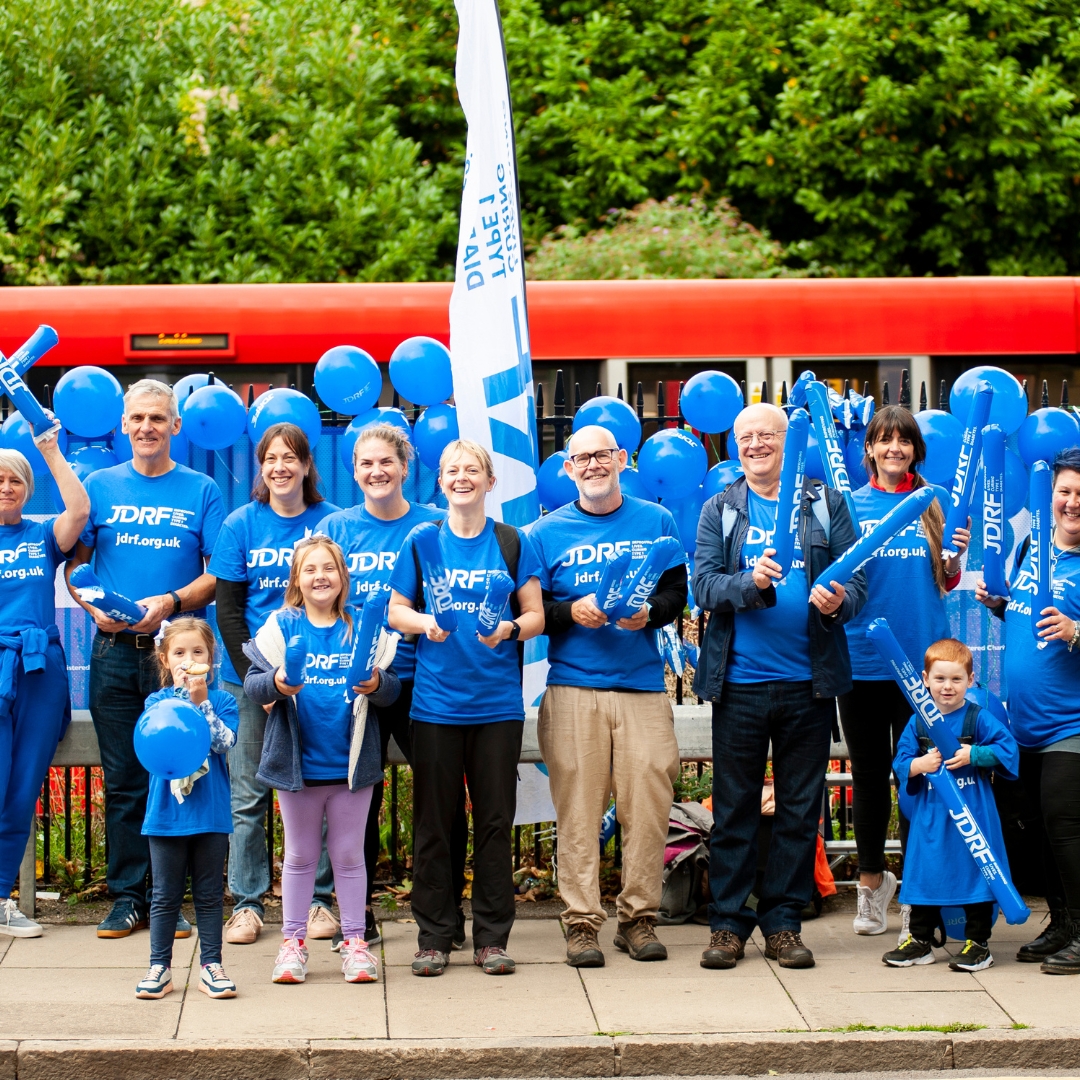 Tomorrow's the big day! We can’t wait to cheer on our amazing London Marathon 2024 runners! 💙 The ballot is now open for April 2025, so head over to the London Marathon website to sign up bit.ly/3QzCPuw and double your chances by applying for a JDRF charity place!