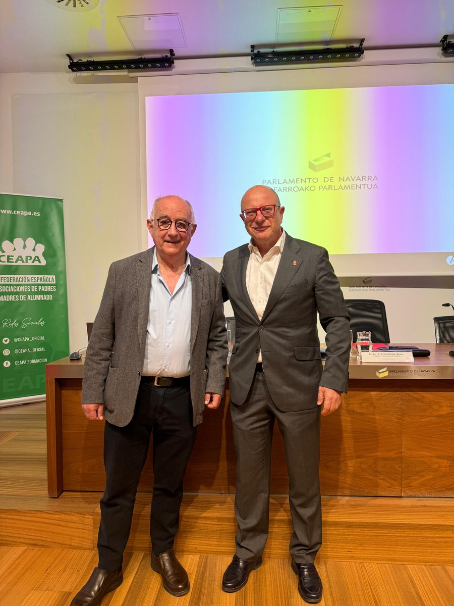 cgimen's tweet photo. Asisto a la Jornada “Familias y profesionales ante los retos del cambio a secundaria del alumnado NEAE” organizada por @ceapa_oficial en el Parlamento de Navarra. 

👉 Desde @educacion_na trabajamos para implementar el modelo más inclusivo en Educación Secundaria. https://t.co/svCyhOq3Cb