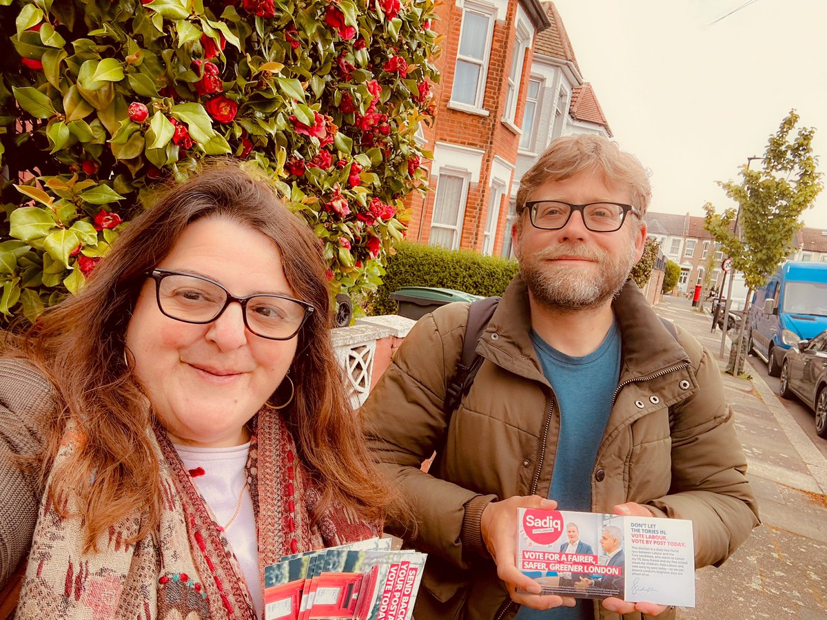 Getting out the postal vote in Noel Park ward yesterday for @SadiqKhan keeping London a #Labour city!