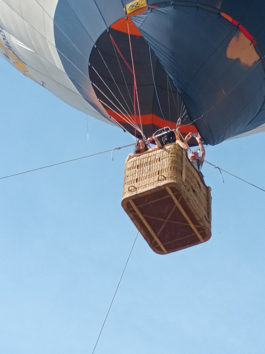 MusicaMarisa's tweet photo. #MINICANSAT EXTREMADURA una experiencia chulisima y muy enriquecedoras, donde nuestro alumnado ha trabajado mucho pero han podido ver los frutos de ese trabajo lanzando su satélite y analizando posteriormente los datos obtenidos.
#STEAM #AdFex @cpelllano #Cite https://t.co/8e7gmaZzX9