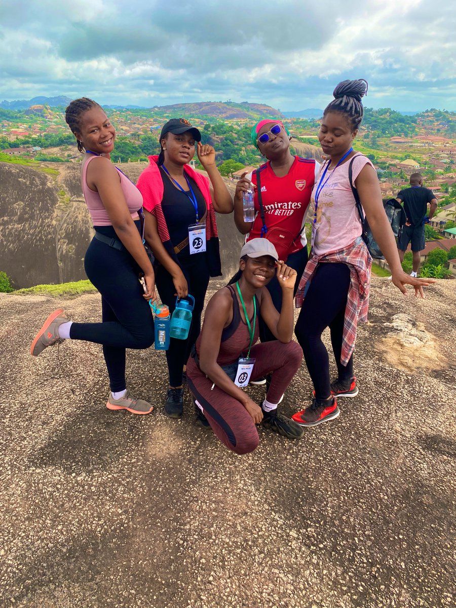 On free days, We hike 😎
Hiking day with my ladies 🥰🌹
Arikeade❤️🌹
@Nature_Maverick