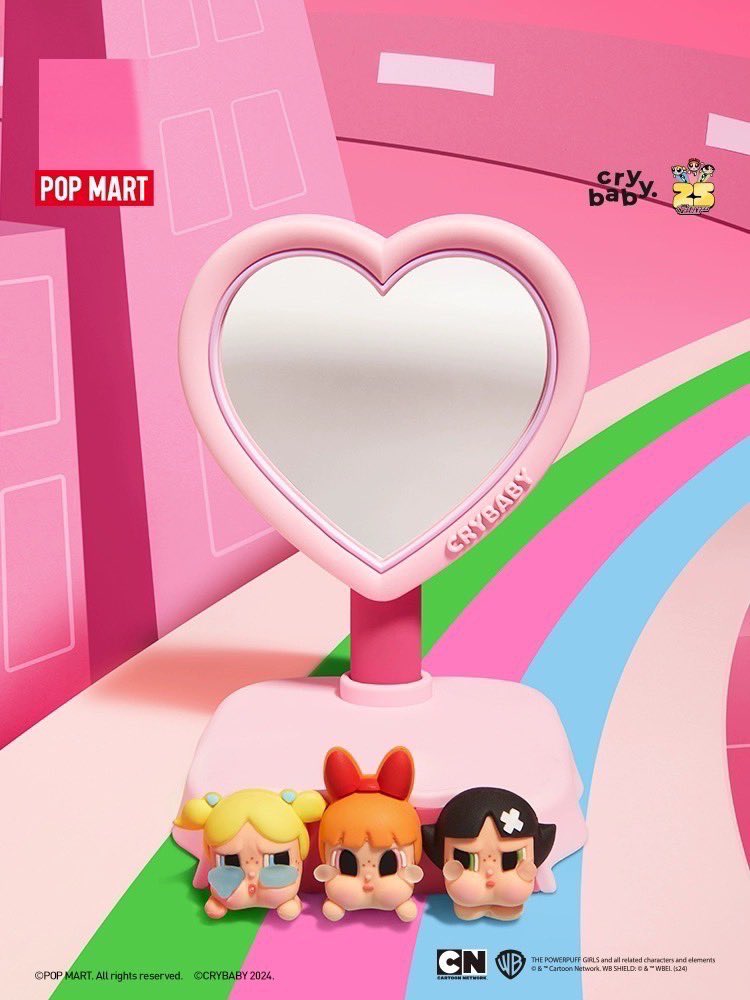 knt_97s's tweet photo. สาวก Crybaby x Powerpuff Girls 
เตรียมกรี๊ดอีกครั้ง 🤩

26 เมษายน นี้ !!

รอบนี้มีพวงกุญแจและที่ตั้งมือถือกระจก 2 in 1 💕
แล้วจะมาอัพเดทให้เพิ่มเติมงับ

•••••••••••••••••••••
#POPMART #Crybaby
#Crybabyxpowerpuffgirls
#blindbox #PowerpuffGirls https://t.co/ePVE8W2wlf