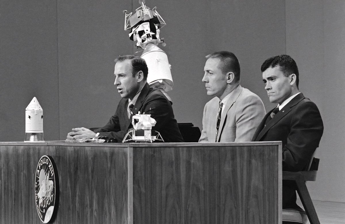 #Apollo13 commander James A Lovell Jr opens the astronauts' televised news conference at the Manned Spacecraft Center, Houston, April 21, 1970 by saying: 'I'm not a superstitious man,' alluding to the number 13 and the trouble that befell the flight.
contactlight.de