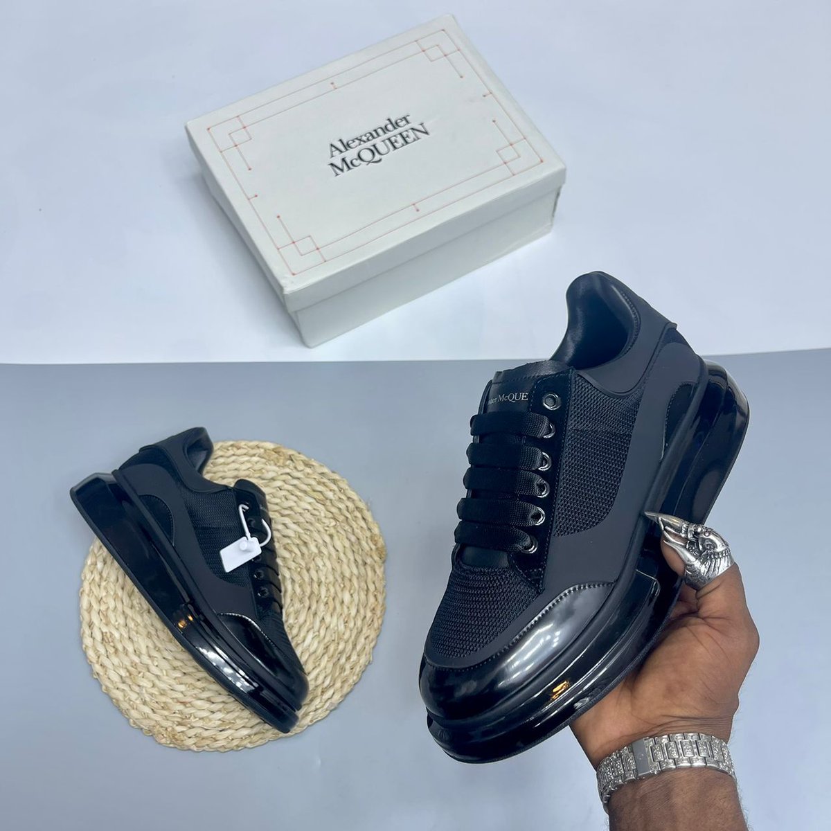 Boss, Something for the weekend Holla for yours on +2348081569309. We deliver wherever you are, wherever you want Size: 40-46 Price: N110000 Hilda Guinness World Record Tyler Perry Tunde White Lion Yahaya Bello Yoruba Reno Wike